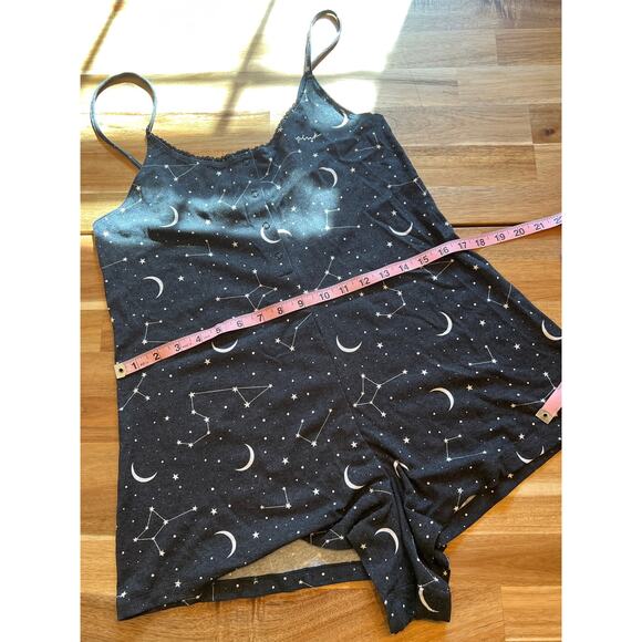 VS PINK starry night sleep onesie size S 55% cotton 37% polyester 8% elastane - Picture 1 of 6